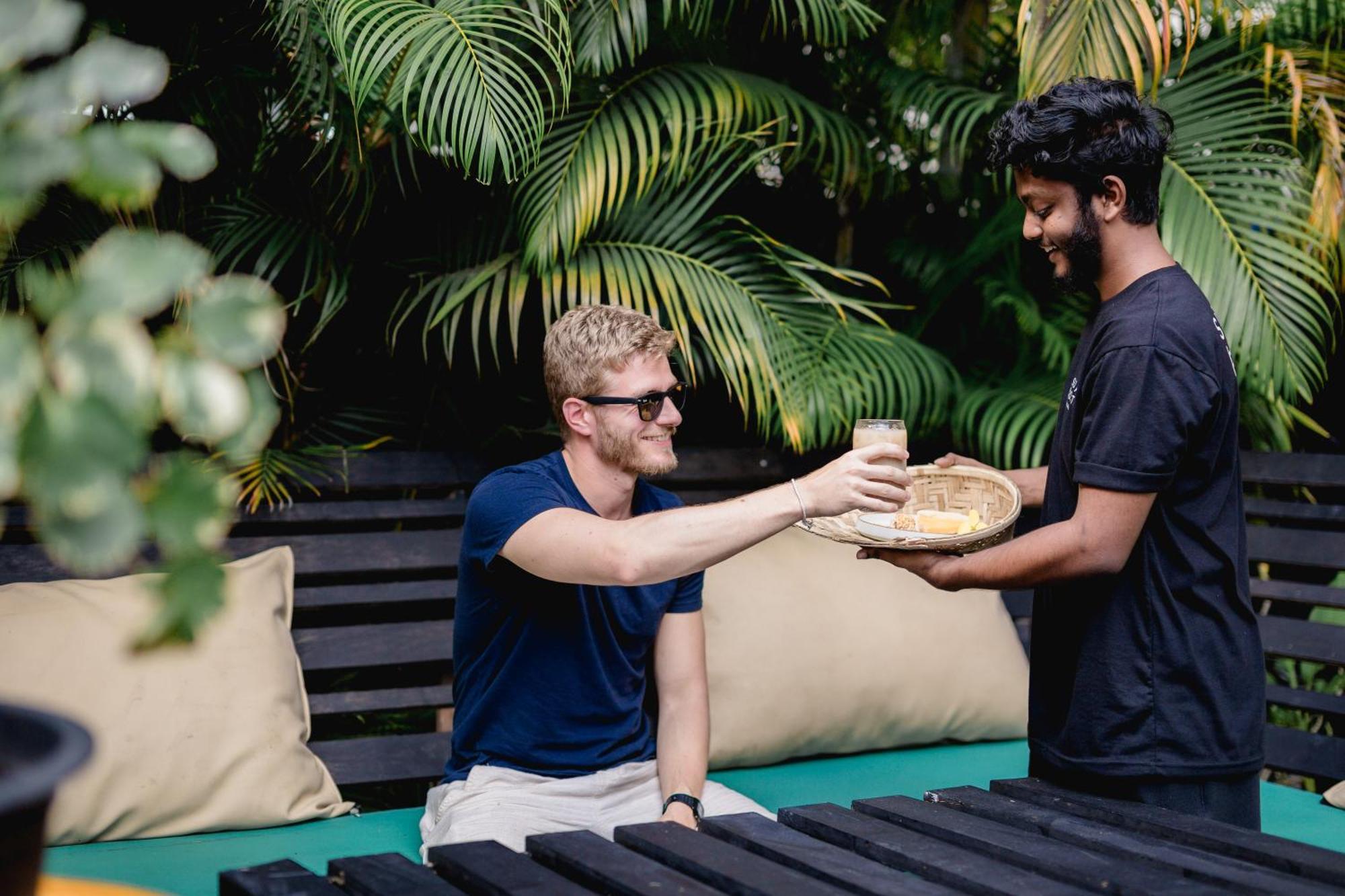 Sugar Hostel Weligama - Coliving & Coworking Екстериор снимка