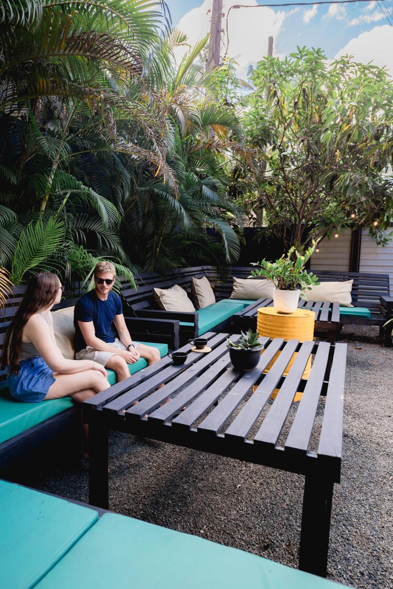 Sugar Hostel Weligama - Coliving & Coworking Екстериор снимка