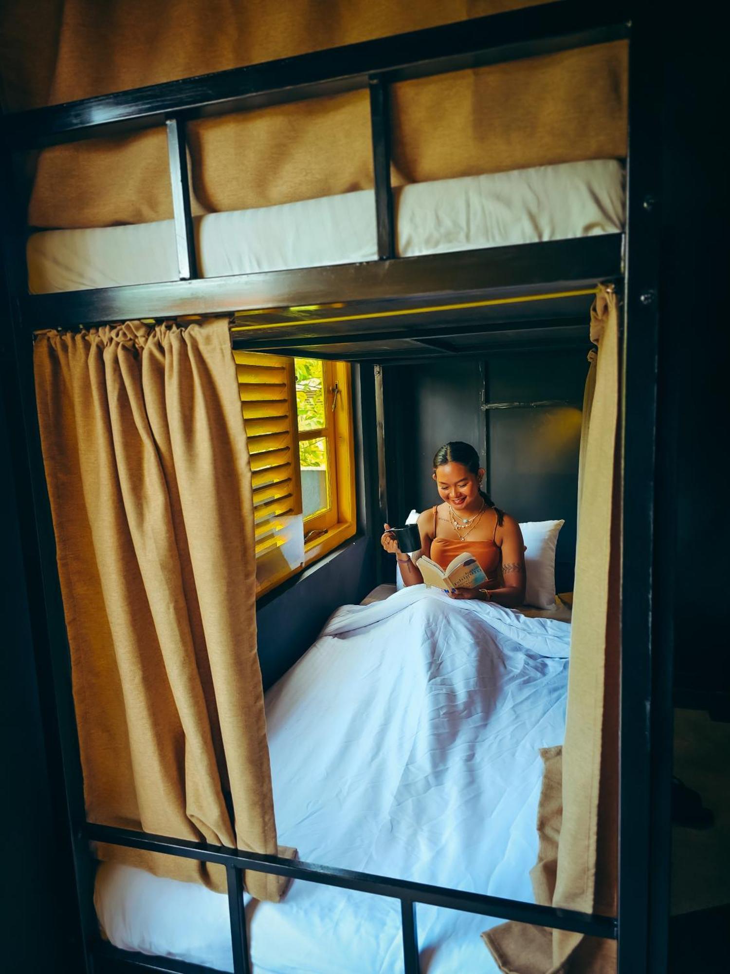 Sugar Hostel Weligama - Coliving & Coworking Екстериор снимка
